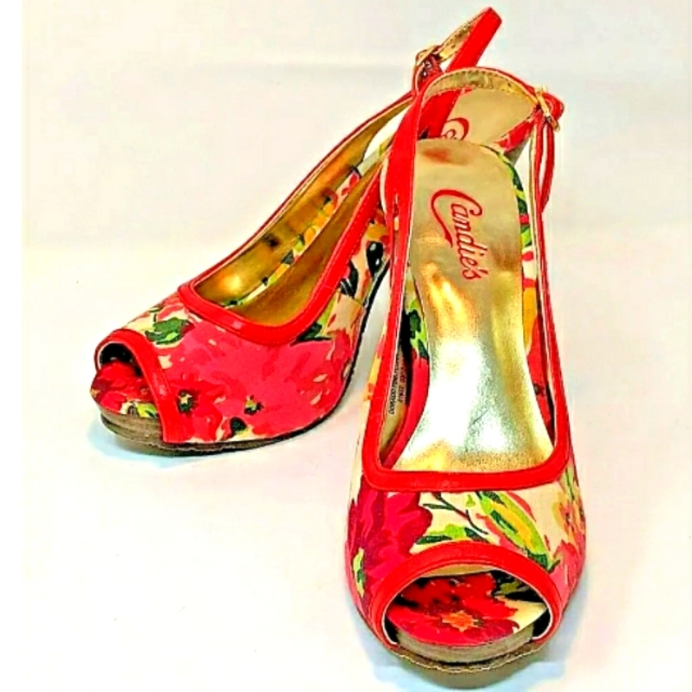 Candie's Floral Peep-Toe Slingback Heels in Coral and Gold